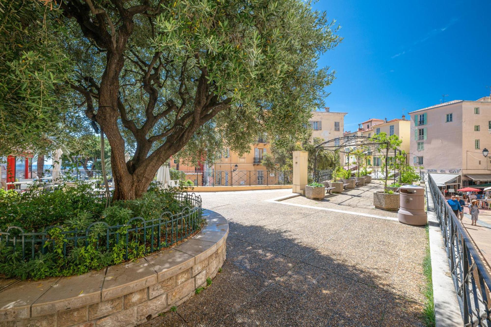 Le Jardin Des Muses -Parking Prive - Centre-Ville - Bord De Mer Ментона Екстериор снимка